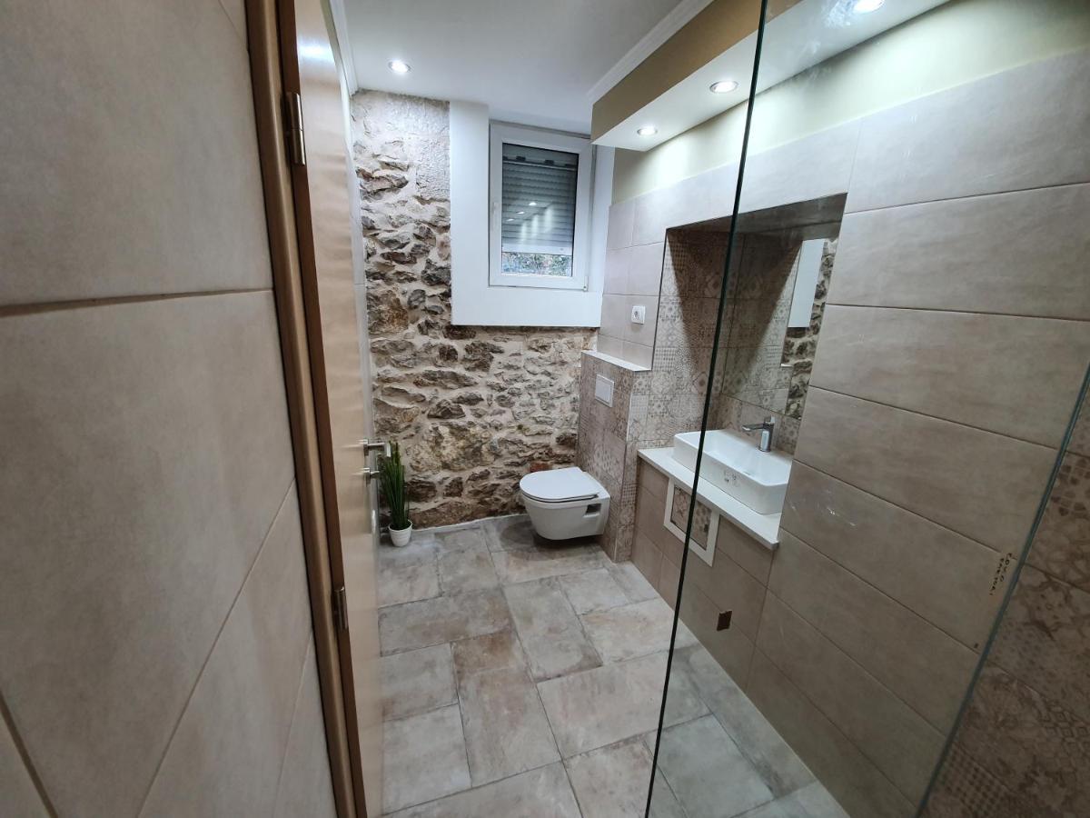 شقة Rustic House Diklo 20M From The Sea زادار المظهر الخارجي الصورة