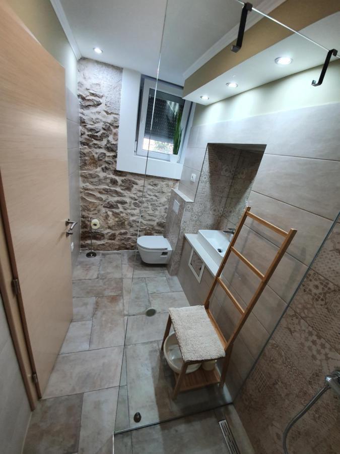 شقة Rustic House Diklo 20M From The Sea زادار المظهر الخارجي الصورة