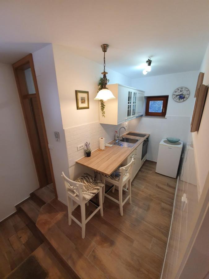 شقة Rustic House Diklo 20M From The Sea زادار المظهر الخارجي الصورة
